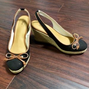 Bass Slingback Wedges